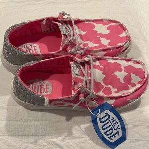 Hey Dude Wendy Funk Cowgirl Bling Pink shoes. NWT Size 9